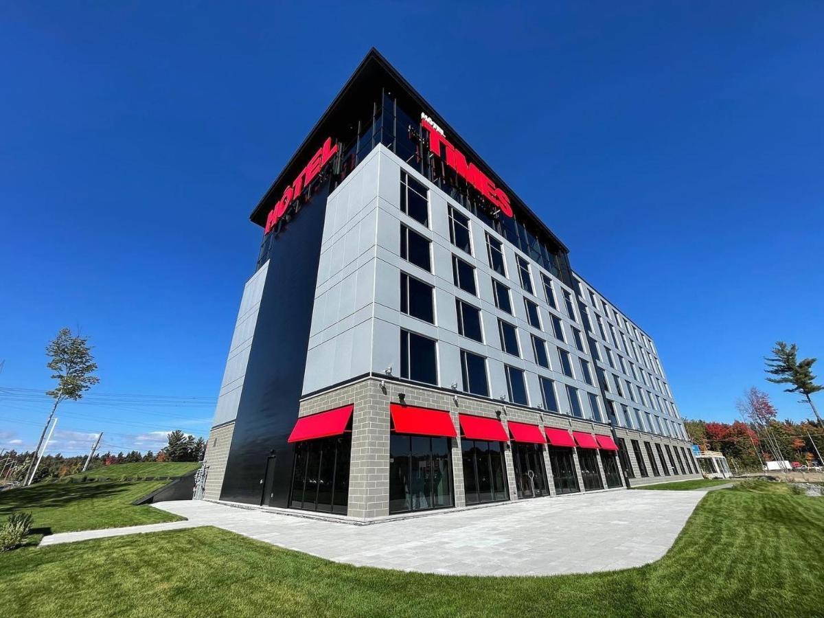 Grand Hotel Times Blainville-Mirabel Exterior foto